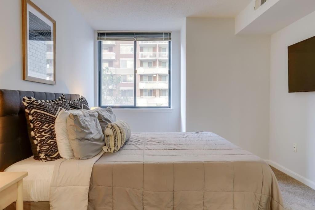 Sensational 1 Bedroom Condo At Ballston Place With Gym Arlington Exterior foto